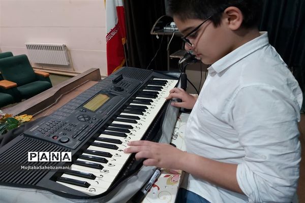 فعالیت های کانون  فرهنگی-تربیتی لقمان