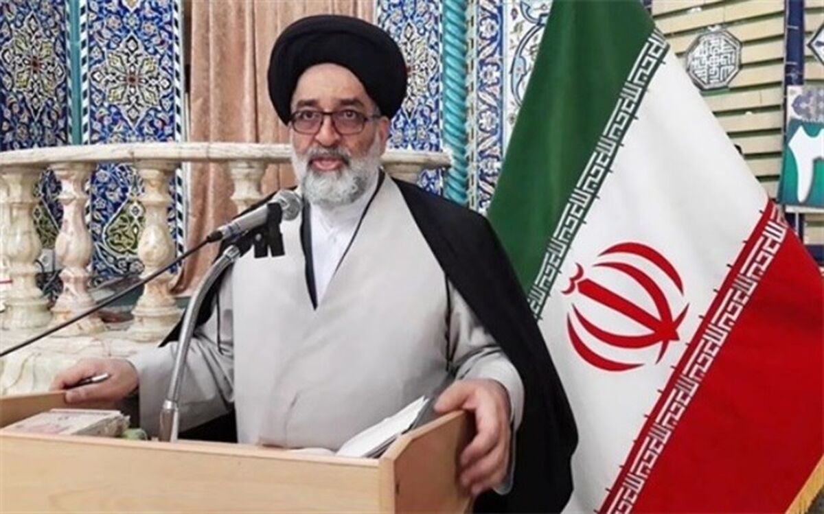امام جمعه موقت  ورامین : با احتکار کنندگان و خائنین اقتصادی برخورد شود