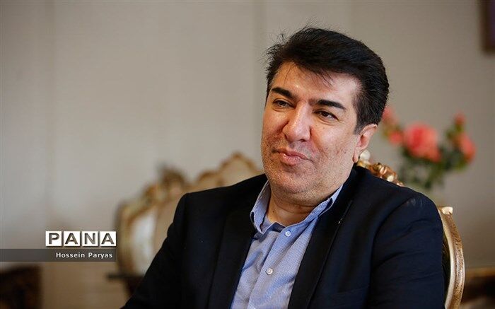 یک صفحه کار خوب در مدرسه بخشندگی؛ اقدام، آرزو و ای‌کاش‌های یک پزشک خیّر مدرسه‌ساز