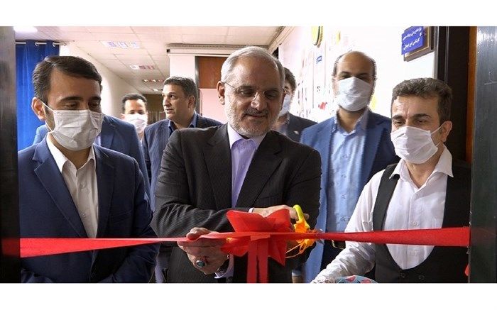 افتتاح استودیو چندرسانه‌ای«نگاه» با حضور وزیر آموزش و پرورش