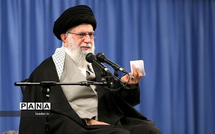 حوادث اخیر به ما خبر می‌دهد، پدیده‌ای یکتا در آینده تاریخ در راه است
