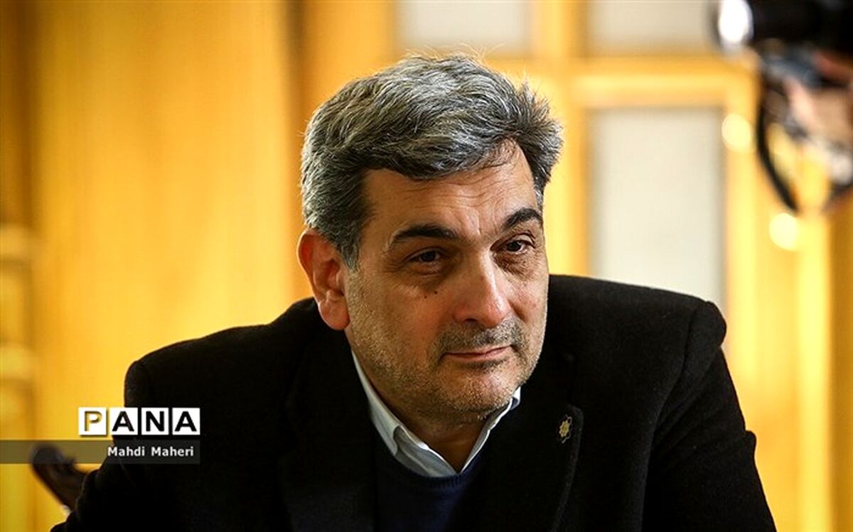 پیام نوروزی شهردار تهران؛ «در خانه می‌مانیم و سفر نمی‌کنیم»
