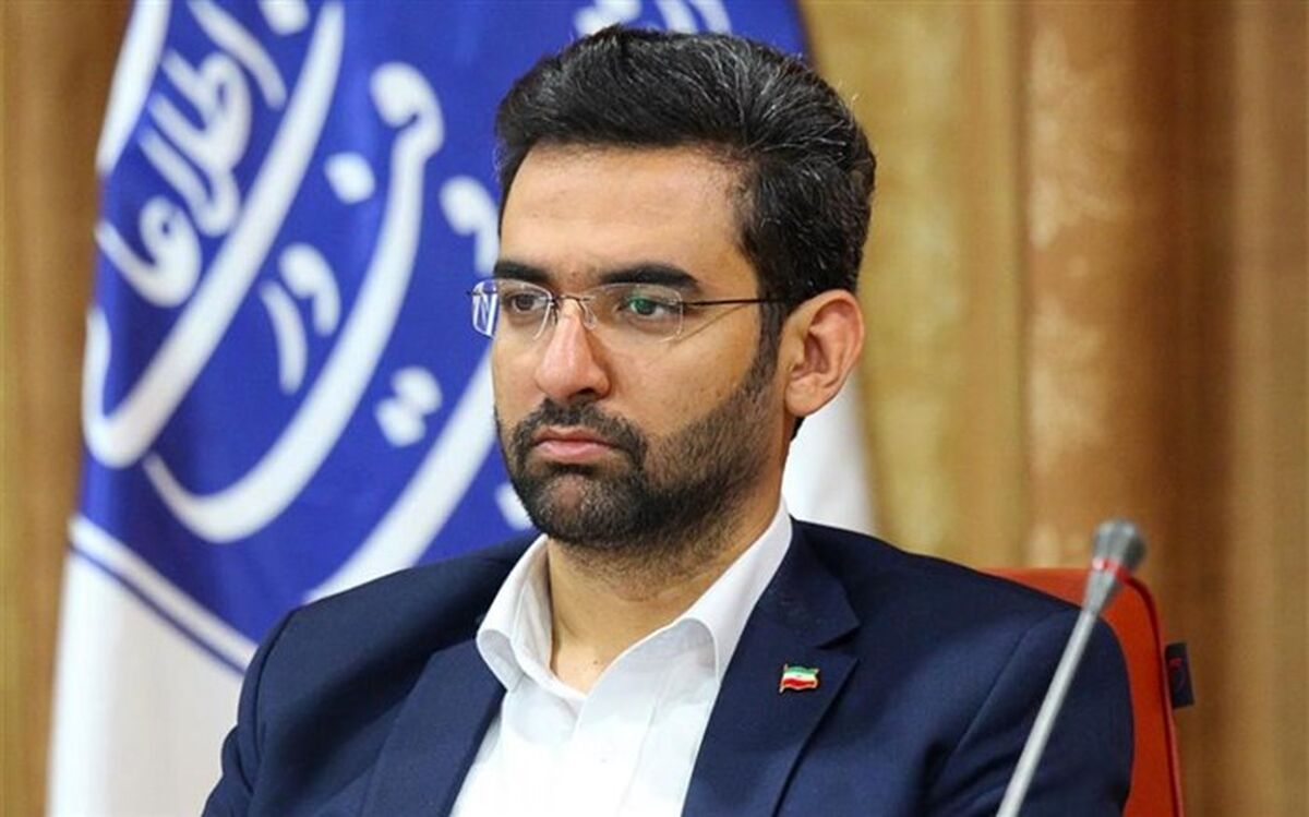 وزیر ارتباطات: فرکانس مورد نیاز برای ارتقای اینترنت، در اختیار صدا و سیما است