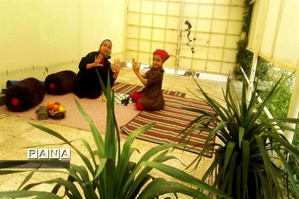 سیزده بدر دانش آموزان شهرستان امیدیه در خانه هایشان