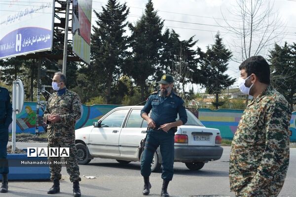 کنترل مسافران در ورودی شهرستان فریدونکنار