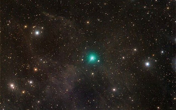 یک دنباله‌دار ۵ برابر سیاره مشتری اردیبهشت در کنار زمین