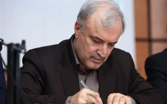 اعتراض وزیر بهداشت به ابلاغ دستورالعمل بازگشایی مشاغل و مراکز کسب‌‌و‌کار توسط وزارت صنعت