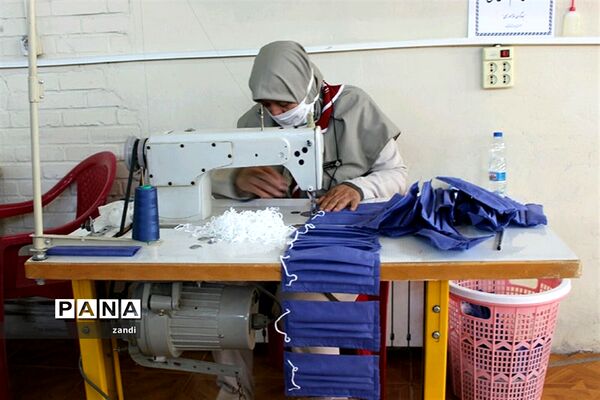 تولید ماسک توسط کارشناسان و پیشتازان سازمان دانش آموزی