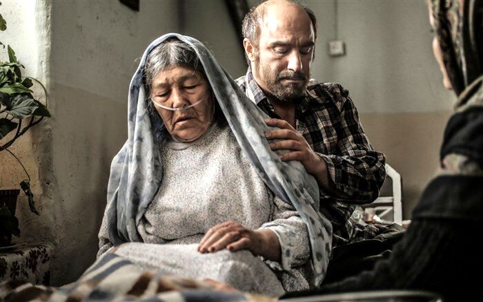 «شکستن همزمان بیست استخوان» از فردا در شبکه نمایش خانگی