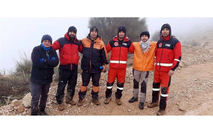 نجات دو کوهنورد در ارتفاعات دراک