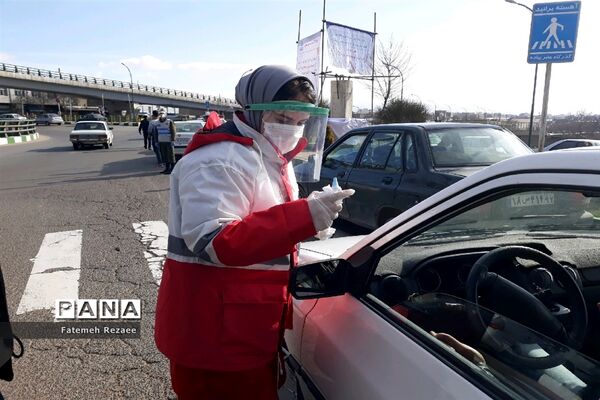 کنترل ورودی‌های شهر زنجان توسط نیروهای امدادی، حفاظتی، امنیتی و علوم پزشکی