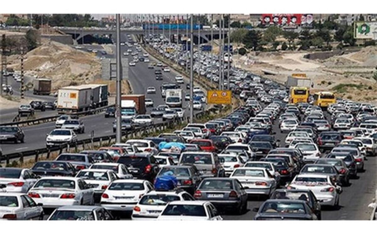 راه‌بندان عجیب در اتوبان تهران-کرج با اعلام ممنوعیت سفر