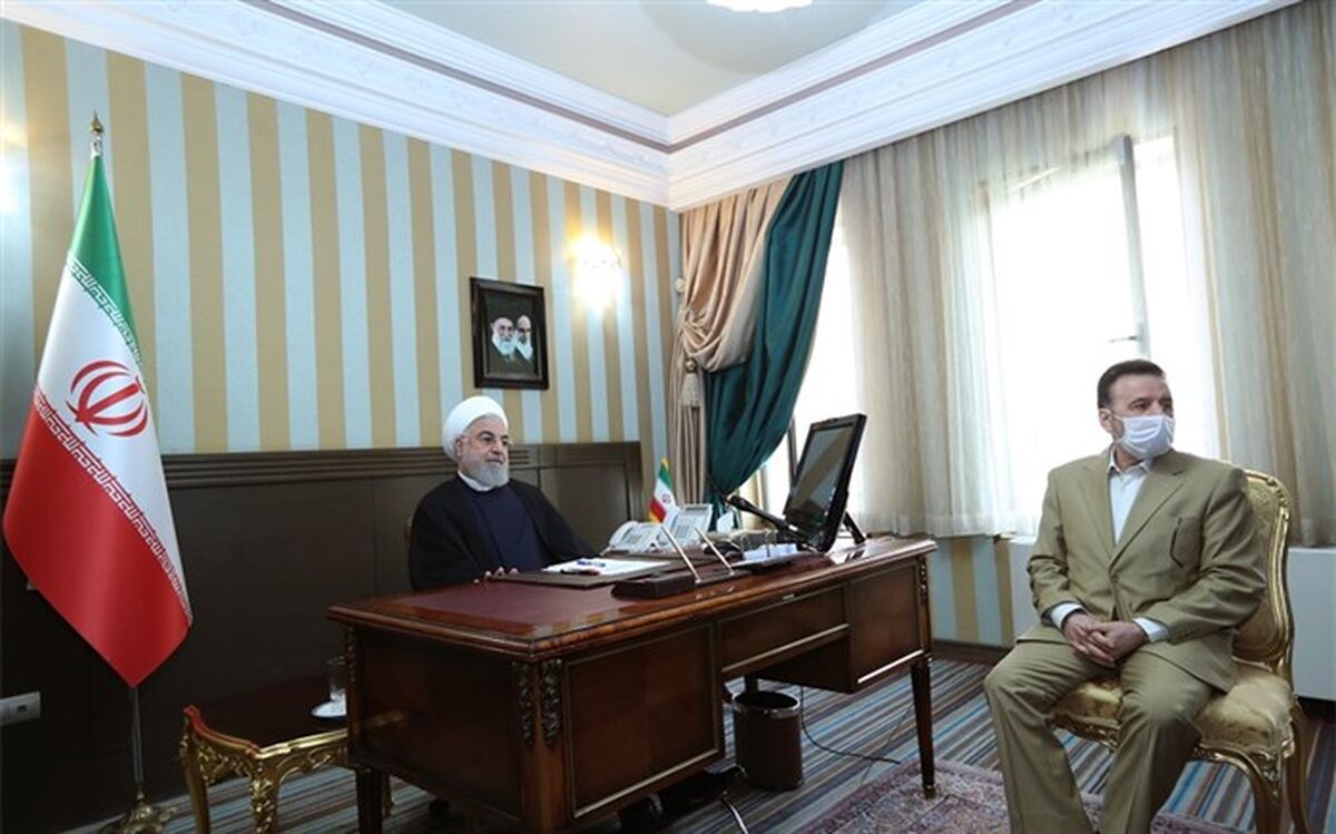 روحانی: مردم با رعایت پروتکل‌های بهداشتی همچنان در خانه بمانند