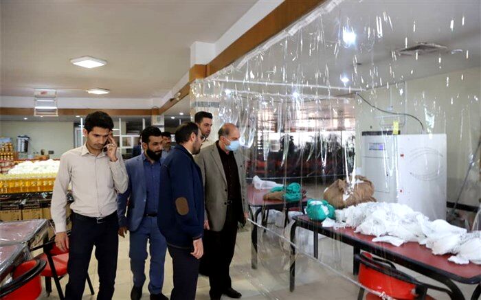 بازدید مدیرکل اجتماعی استانداری فارس از فعالیت گروه‌های مردمی در دانشگاه صنعتی شیراز
