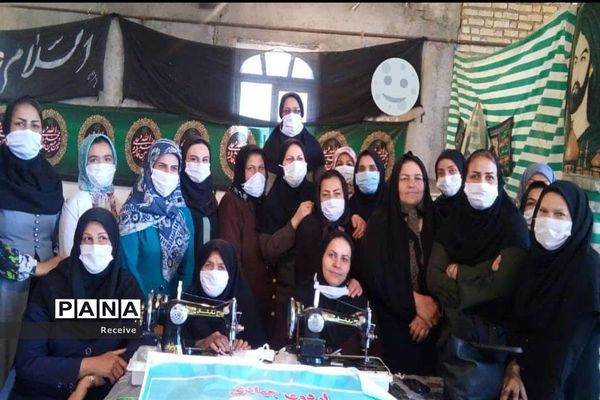 تولید ماسک و محلول ضدعفونی در مدارس فارس