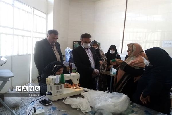 تولید ماسک و محلول ضدعفونی در مدارس فارس