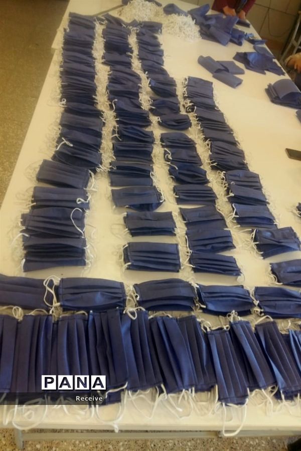 تولید ماسک و محلول ضدعفونی در مدارس فارس