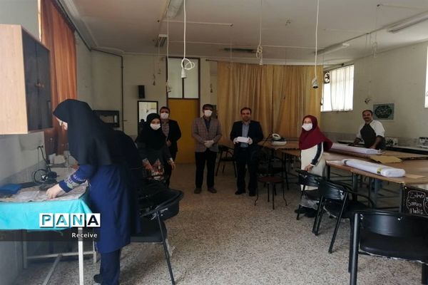 تولید ماسک و محلول ضدعفونی در مدارس فارس