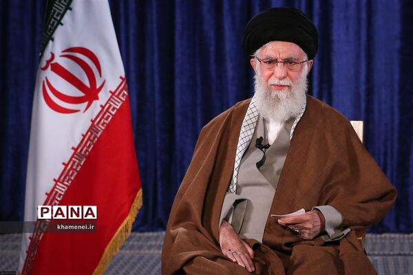 سخنرانی تلویزیونی  رهبر انقلاب اسلامی به مناسبت ولادت حضرت امام زمان(عج)