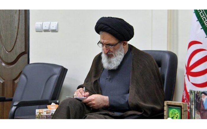امام جمعه کرج: تمدن غرب از هم پاشیده و چیزی از آن باقی نمانده است