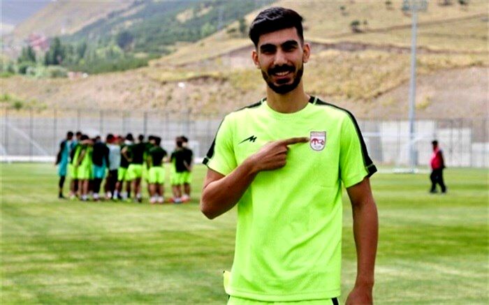 پرسپولیس ترسید با من قرارداد امضا کند