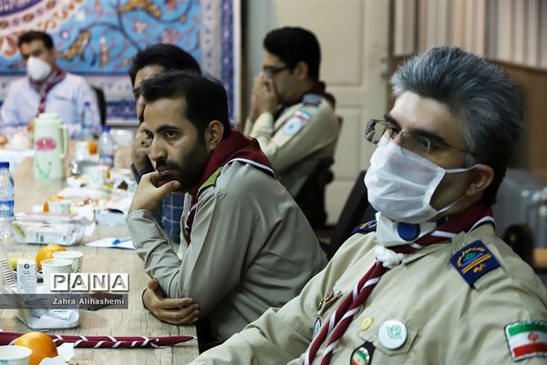 نشست هم اندیشی گروه تولید محتوای سازمان دانش آموزی شهر تهران