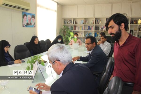 جلسه هماهنگی تولید محتوای الکترونیکی فرهنگی و هنری آموزش و پرورش استان بوشهر
