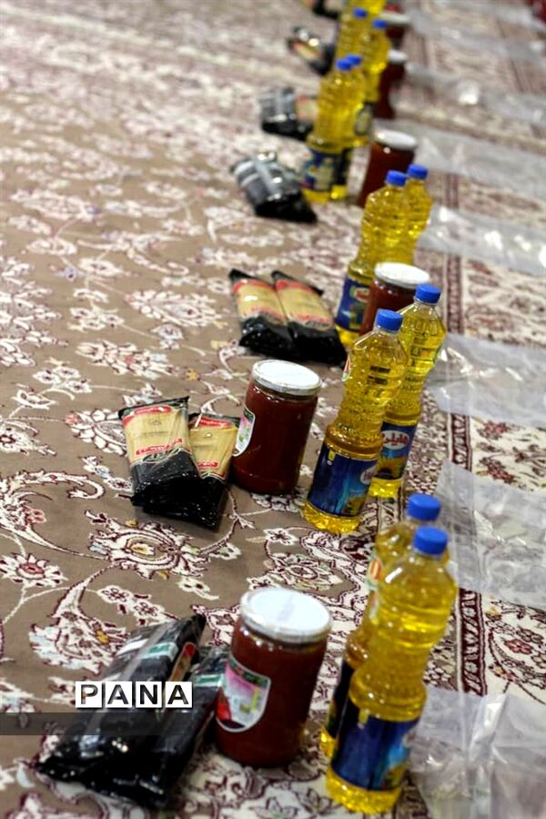 اجرای طرح کمک رمضانیه به روستاهای اطراف شهرستان امیدیه