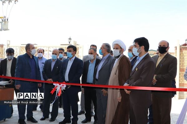 بازدید معاون هماهنگی امور اقتصادی استانداری تهران از شهرک صنعتی قرچک