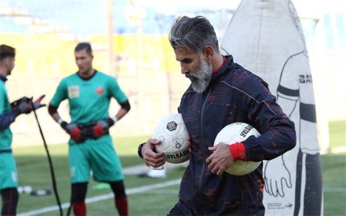 فنایی: برخی می‌گویند هر چه می‌خواهد بشود اما پرسپولیس قهرمان نشود