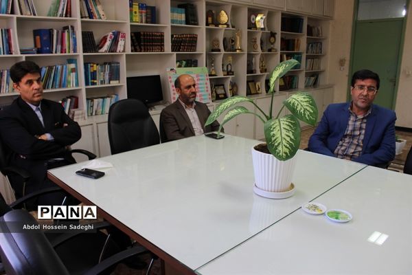 جلسه معارفه رئیس  اداره  مشاوره تربیتی و تحصیلی آموزش و پرورش استان بوشهر