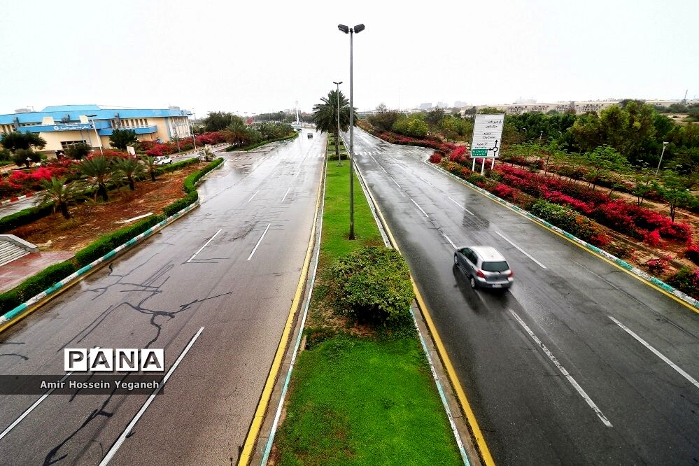 طراوت بهاری باران در روزهای کرونایی کیش