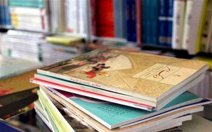 مدیر کل آموزش و پرورش فارس: تلاش خواهیم کرد هیچ دانش آموزی در ابتدای سال تحصیلی بدون کتاب نباشد