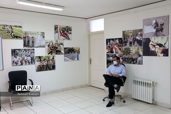 جلسه کاری فعالیت دانش‌آموزی سازمان دانش‌آموزی با رعایت پروتکل بهداشتی