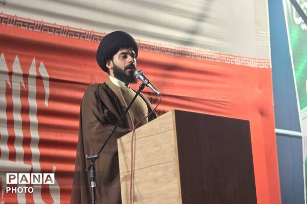 تداوم تجمعات مردمی در شهر گلستان