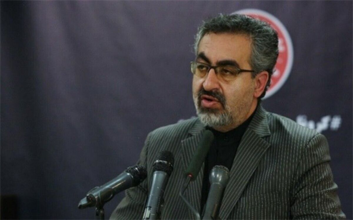 جهانپور: اولویت فاصله‌گذاری اجتماعی در خانه ماندن است