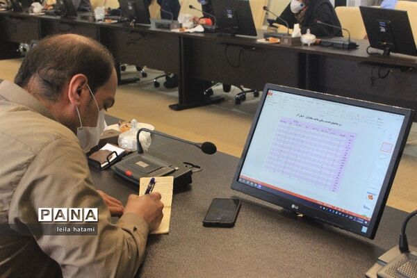 نشست خبری رئیس دانشگاه علوم پزشکی تبریز