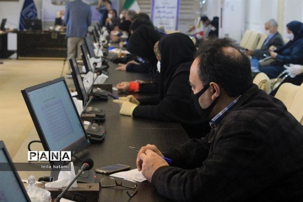 نشست خبری رئیس دانشگاه علوم پزشکی تبریز