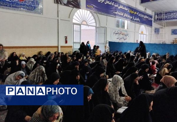 مراسم باشکوه دعای عرفه در مصلی شیروان