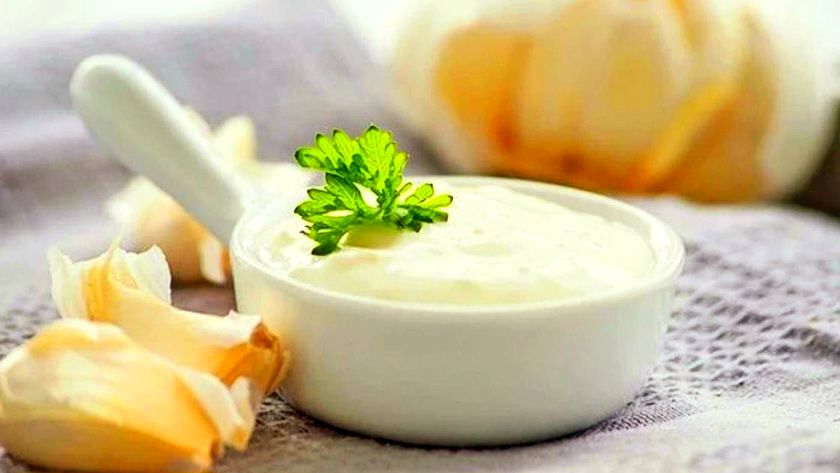 مصرف موسیر روند سفیدی و ریزش مو را کند می‌کند