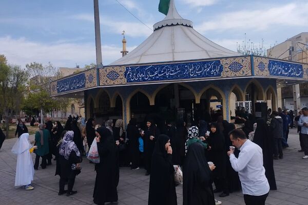 برگزاری نماز عید فطر در ناحیه دو شهرری 