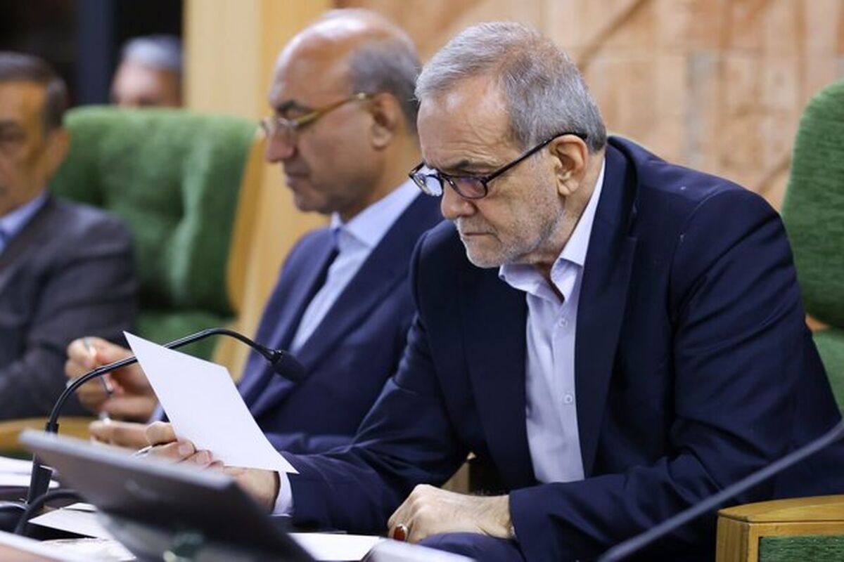 افتتاح ۴ پروژه مهم صنعتی، زیربنایی و کشاورزی در استان کرمانشاه با حضور پزشکیان