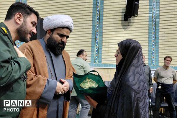 آیین گرامی داشت هفته دفاع مقدس در مسجد جامع صاحب الزمان عج شهرستان قدس