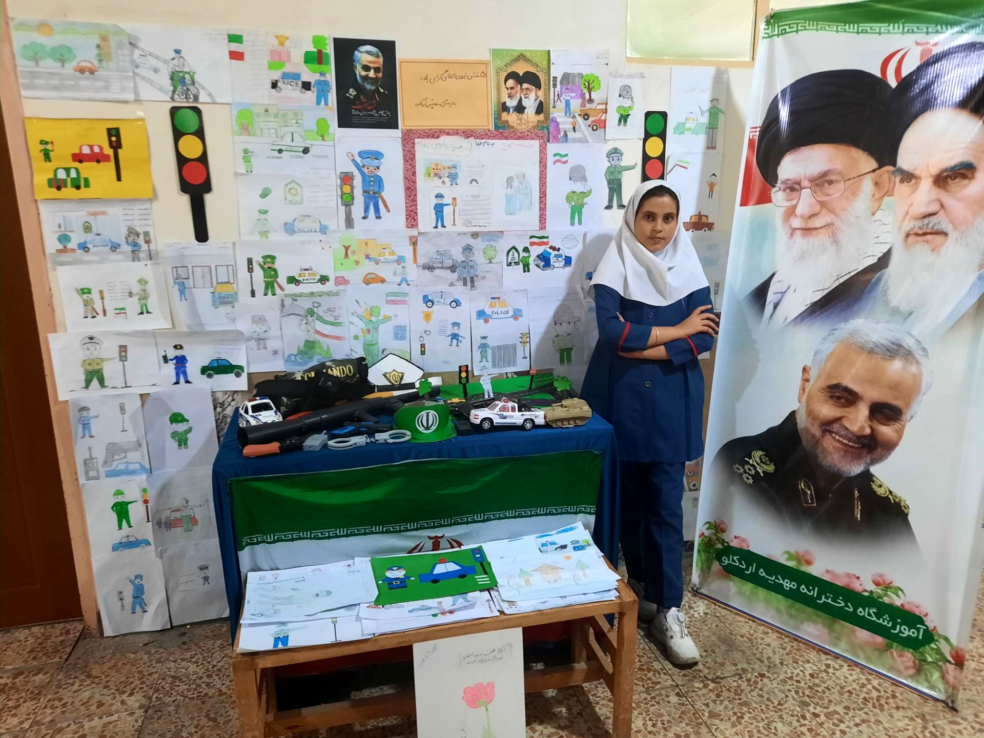 نمایشگاه‌هایی برای قدردانی از غیور مردان در مدارس مرند