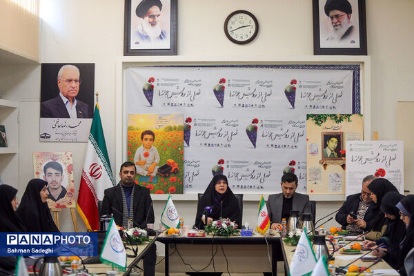  داوری و انتخاب آثار مرحله نهایی رویداد «فصلی از رویش جوانه‌ها»
