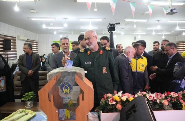برگزاری آیین استانی «جشن نیکوکاری» در دبیرستان شاهد فاطمیه اهواز