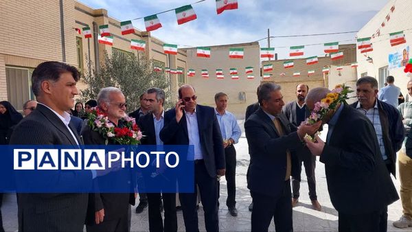 نماز خانه دبستان شاهد علی بن ابی طالب(ع) مهریز افتتاح شد