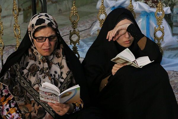 برگزاری مراسم دعای پرفیض روز عرفه و گرامیداشت شهادت مسلم بن عقیل (ع) در شبستان حرم بی بی سکینه (س)