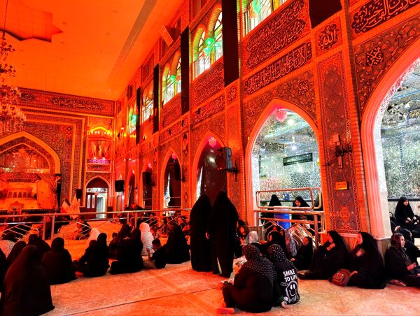 برگزاری مراسم عزاداری شب عاشورا در تکیه ابوالفضلی نیشابور 