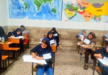 برگزاری آزمون ورودی هفتم دبیرستان آرمیتا مصلی نژاد با هدف شناسایی استعدادها